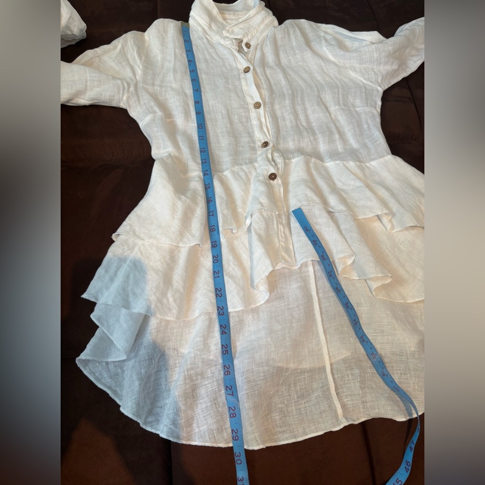 White Ruffled High-Low Button Down Shirt - Picture 7 of 9